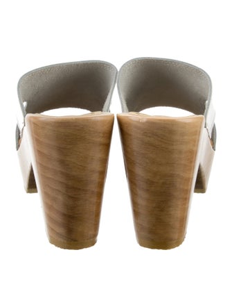 No. 6 Store Patent Leather Cutout Accent Slides