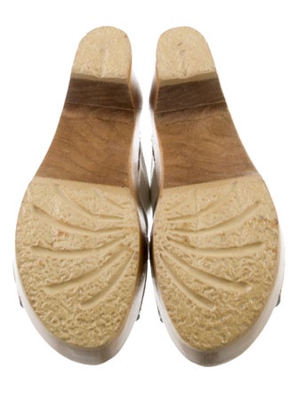 No. 6 Store Patent Leather Cutout Accent Slides