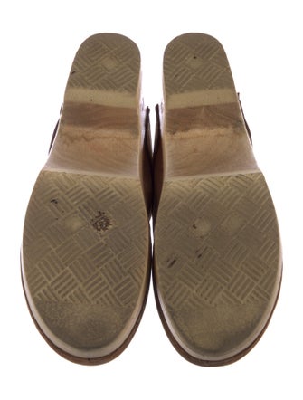 No. 6 Store Leather Mules