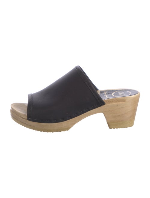 No. 6 Store Leather Slides