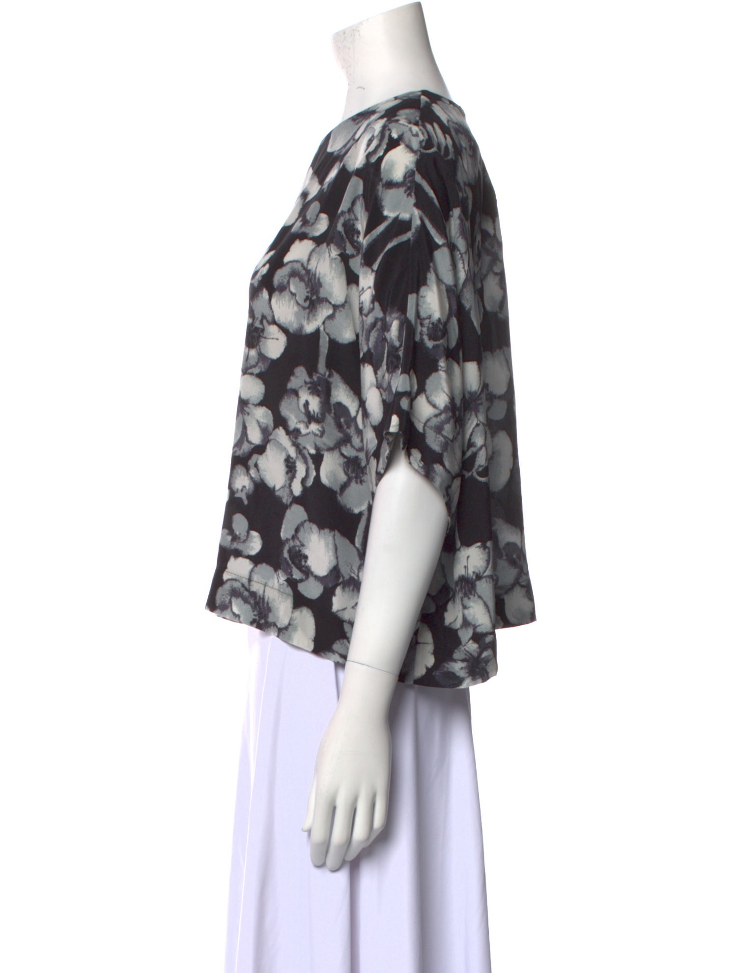 No. 6 Store Silk Floral Print Blouse