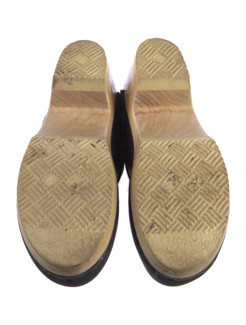 No. 6 Store Leather Mules