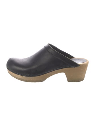 No. 6 Store Leather Mules