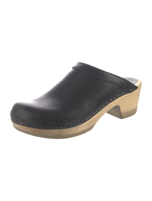 No. 6 Store Leather Mules