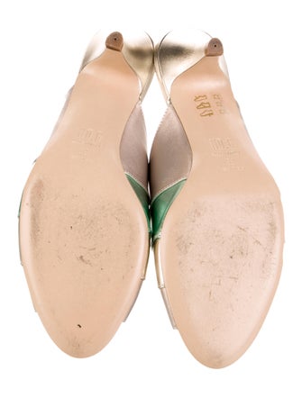 No. 6 Store Leather Slides