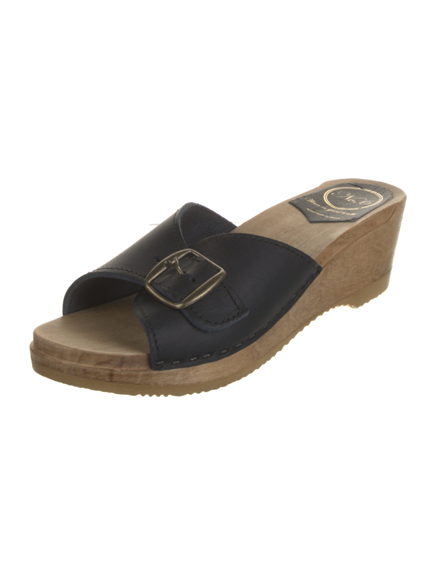 No. 6 Store Leather Slides