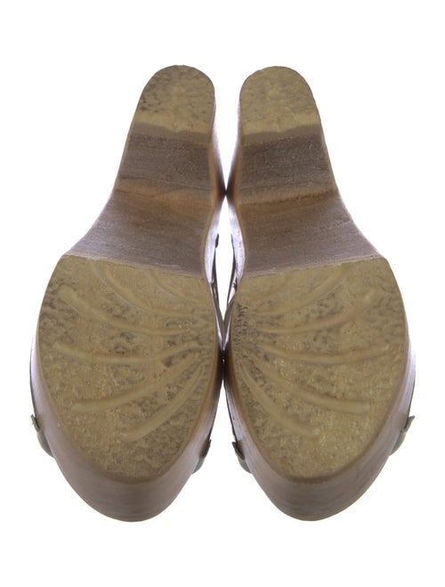 No. 6 Store Leather Slides