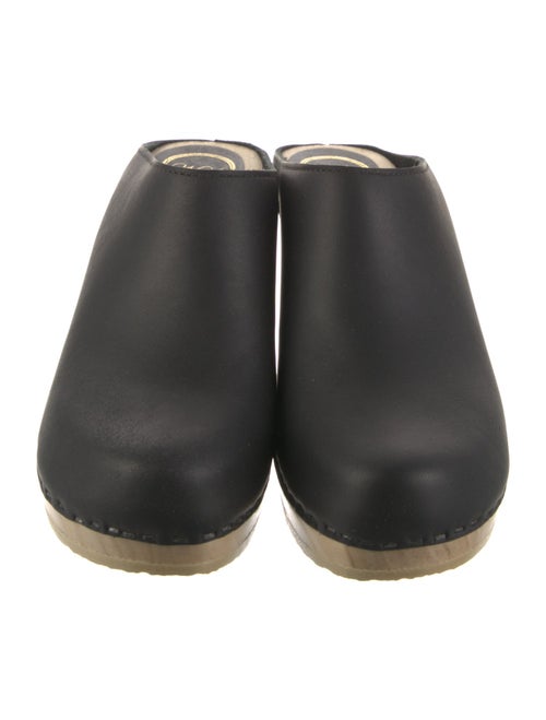 No. 6 Store Leather Mules