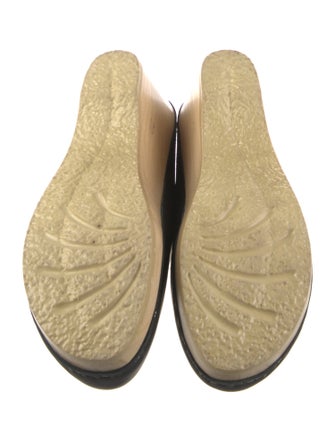 No. 6 Store Leather Mules