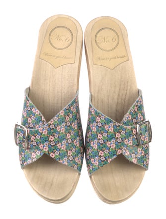 No. 6 Store Leather Printed Slides