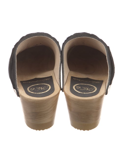 No. 6 Store Leather Mules