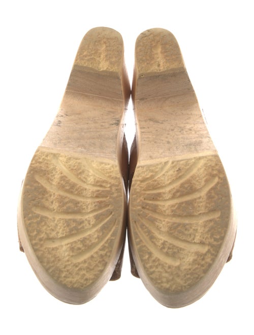 No. 6 Store Leather Slides