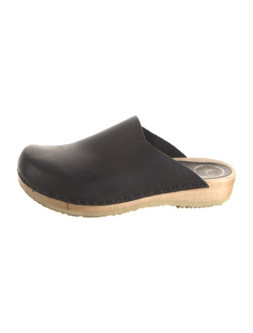 No. 6 Store Leather Mules