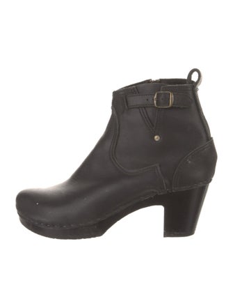 No. 6 Store Leather Boots