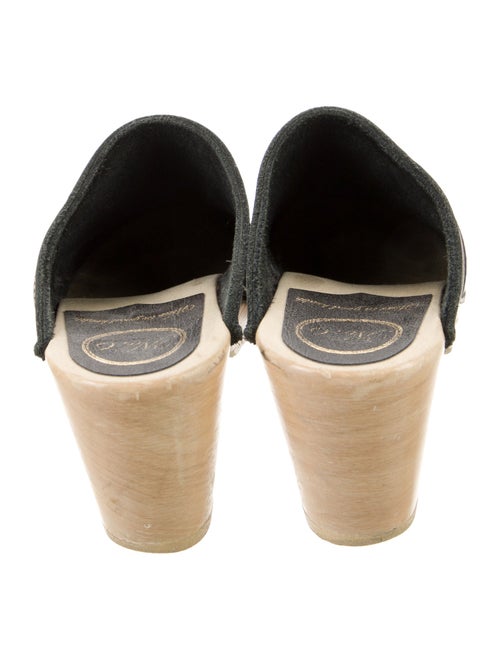 No. 6 Store Leather Mules