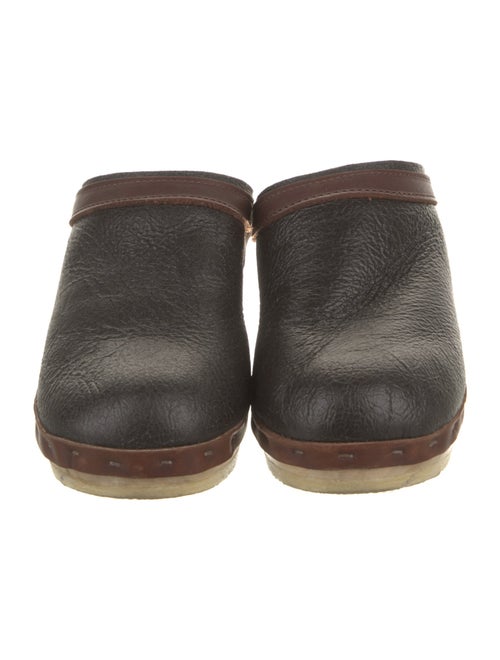 No. 6 Store Leather Mules