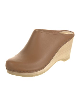 No. 6 Store Leather Mules