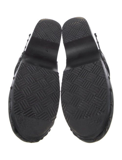 No. 6 Store Leather Mules