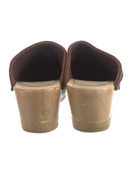 No. 6 Store Leather Mules