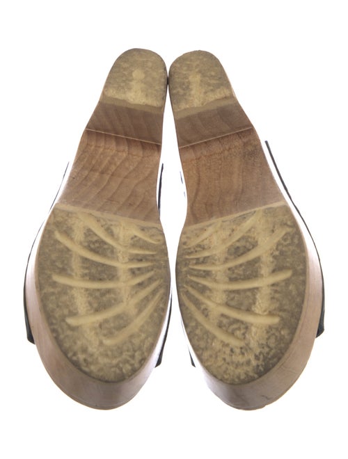 No. 6 Store Leather Slides