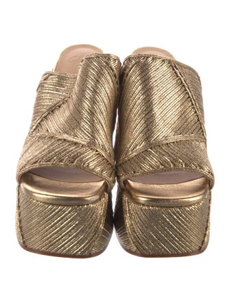 Castañer Patent Leather Slides