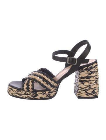 Pre-owned Castaã±er Raffia Patterned Espadrilles In Black