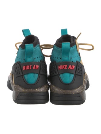 Nike ACG Printed Chunky Sneakers