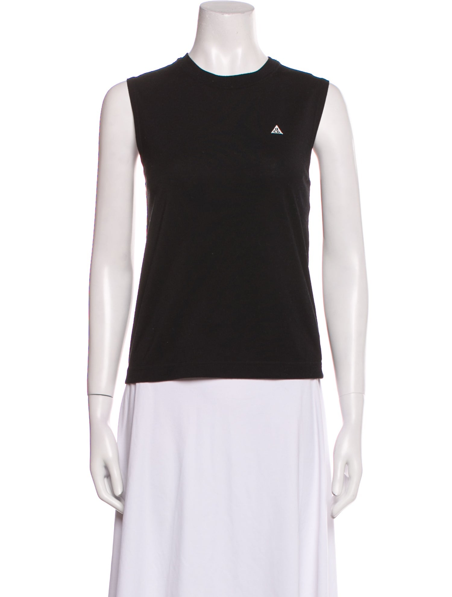 Nike ACG Crew Neck Sleeveless Top