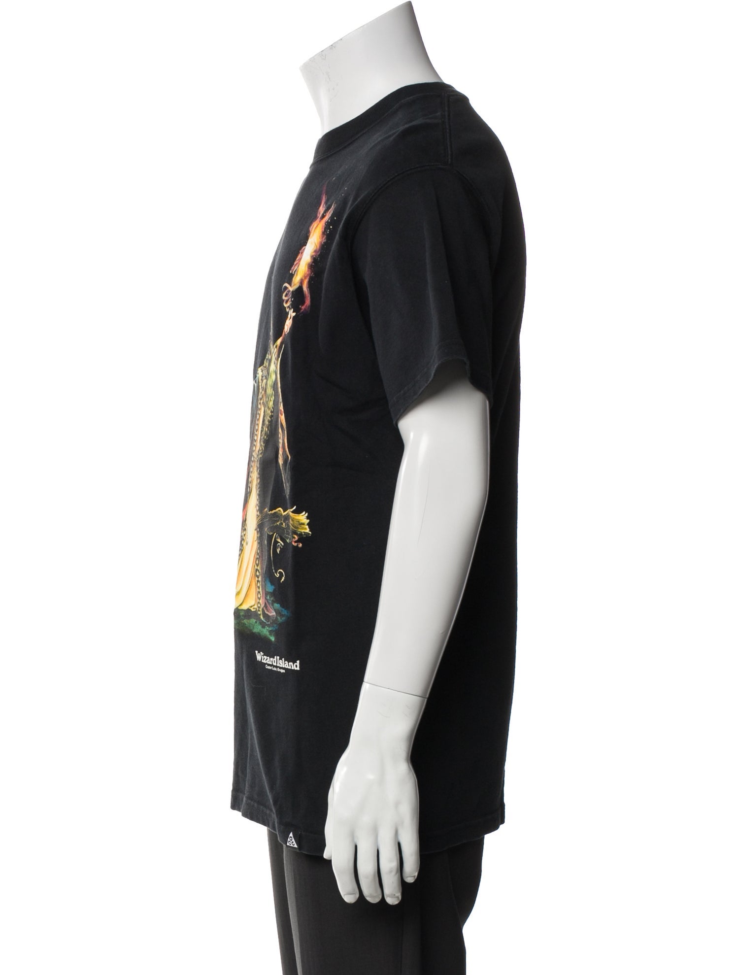 Nike ACG Graphic Print Crew Neck T-Shirt