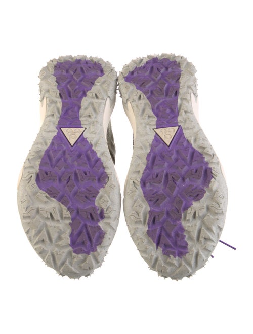 Nike ACG Mesh Graphic Print Athletic Sneakers