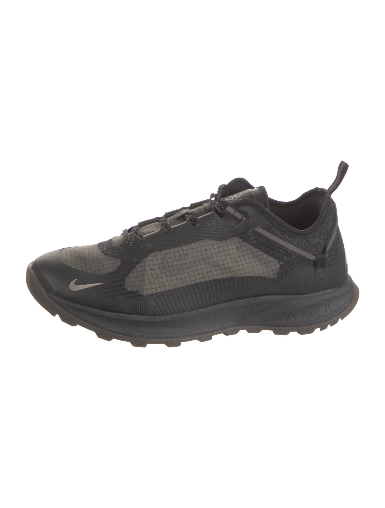 Nike ACG Athletic Sneakers