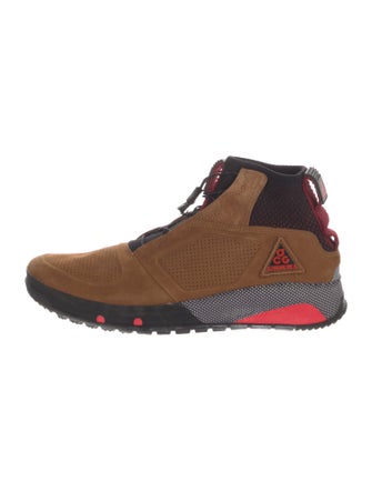 Nike ACG Nubuck Colorblock Pattern Athletic Sneakers