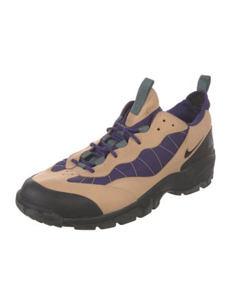 Nike ACG Leather Colorblock Pattern Athletic Sneakers