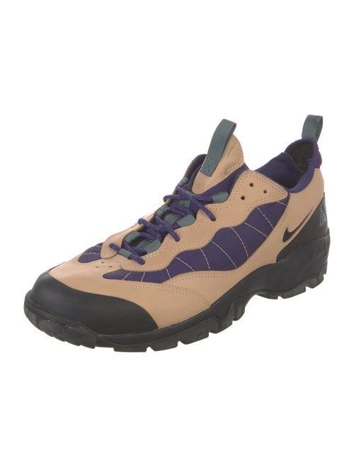 Nike ACG Leather Colorblock Pattern Athletic Sneakers