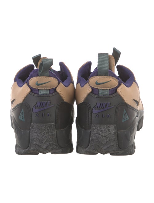 Nike ACG Leather Colorblock Pattern Athletic Sneakers