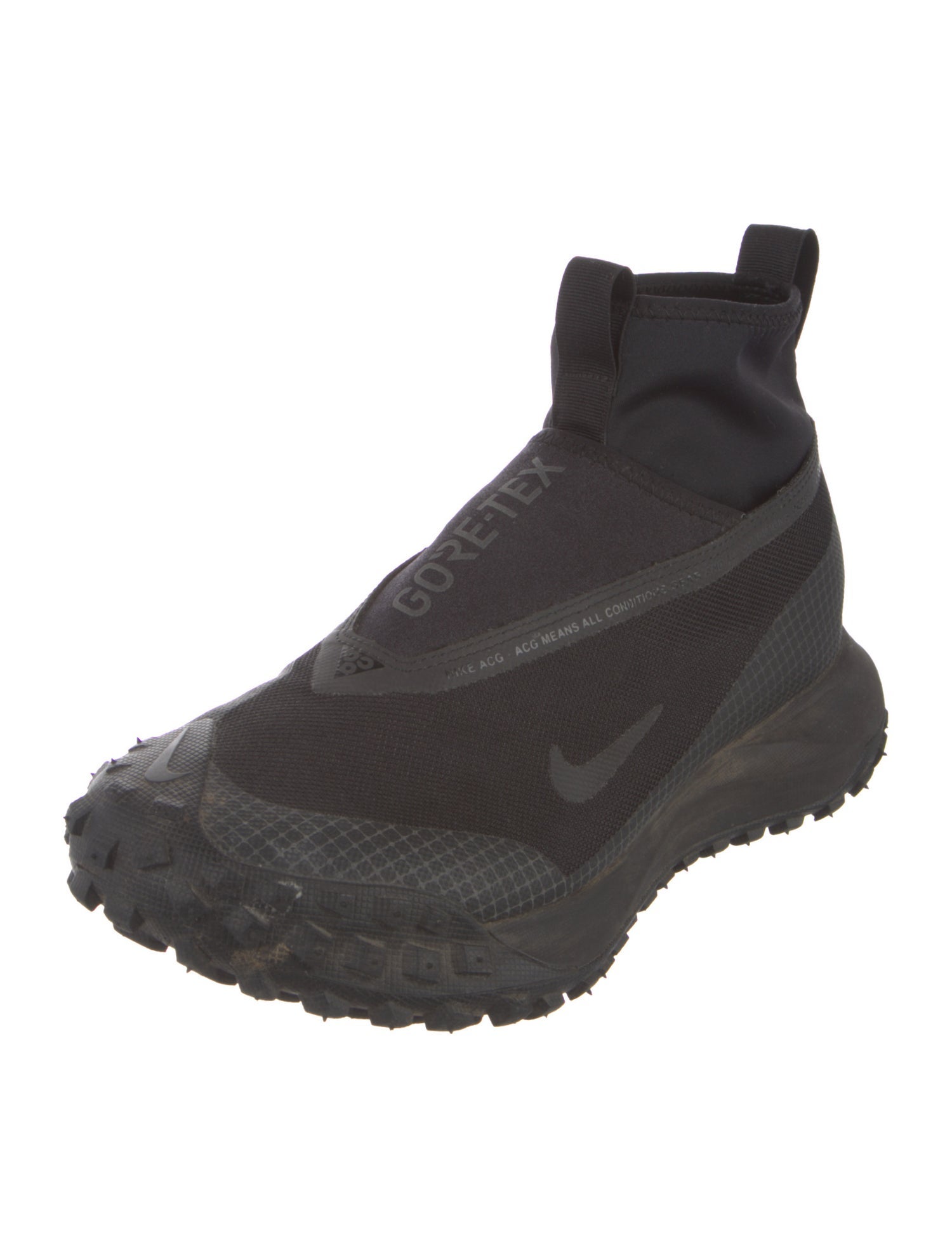 Nike ACG Athletic Sneakers