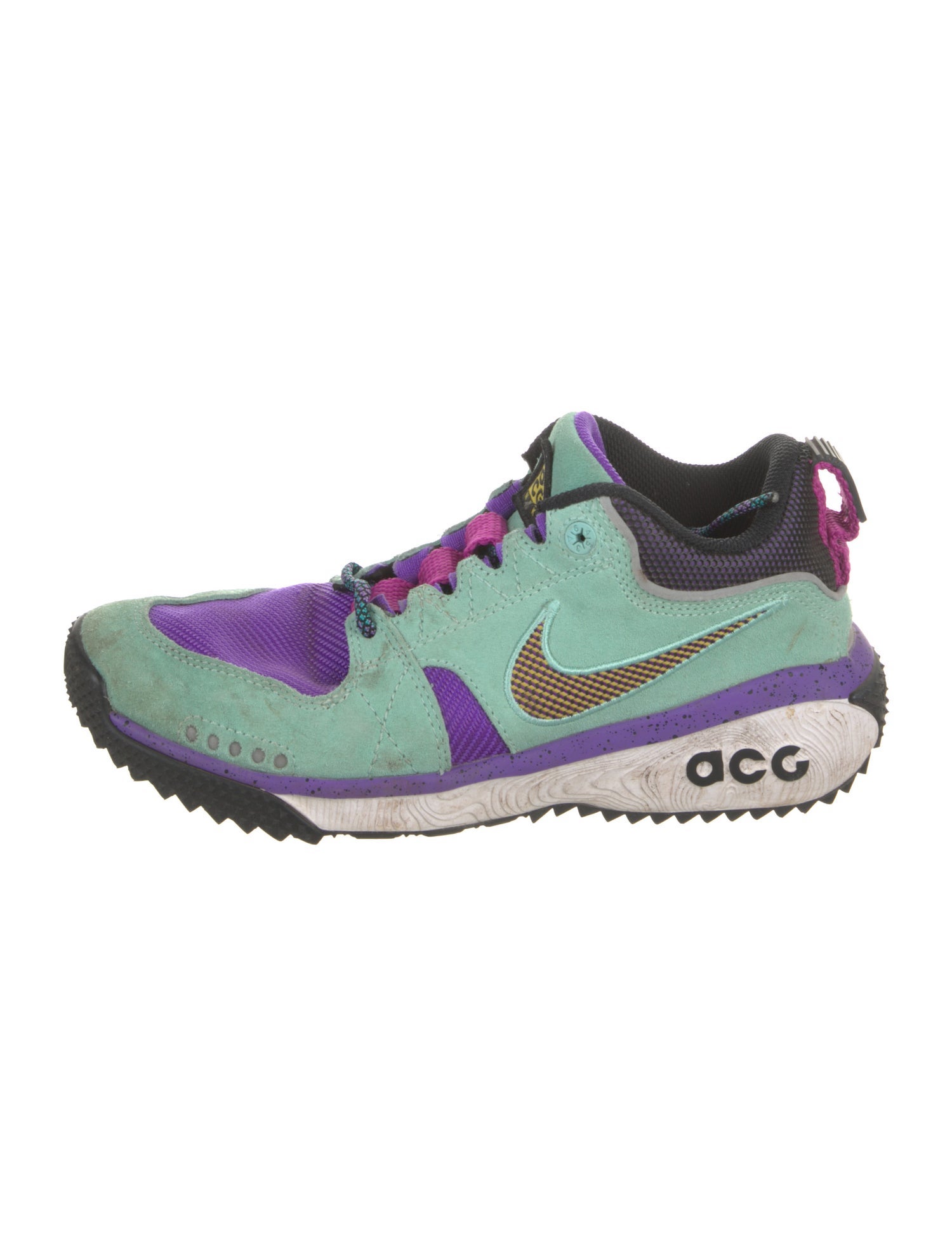 Nike ACG Suede Colorblock Pattern Athletic Sneakers