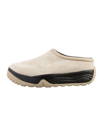 Pre-owned Nike Suede Slippers In Neutral