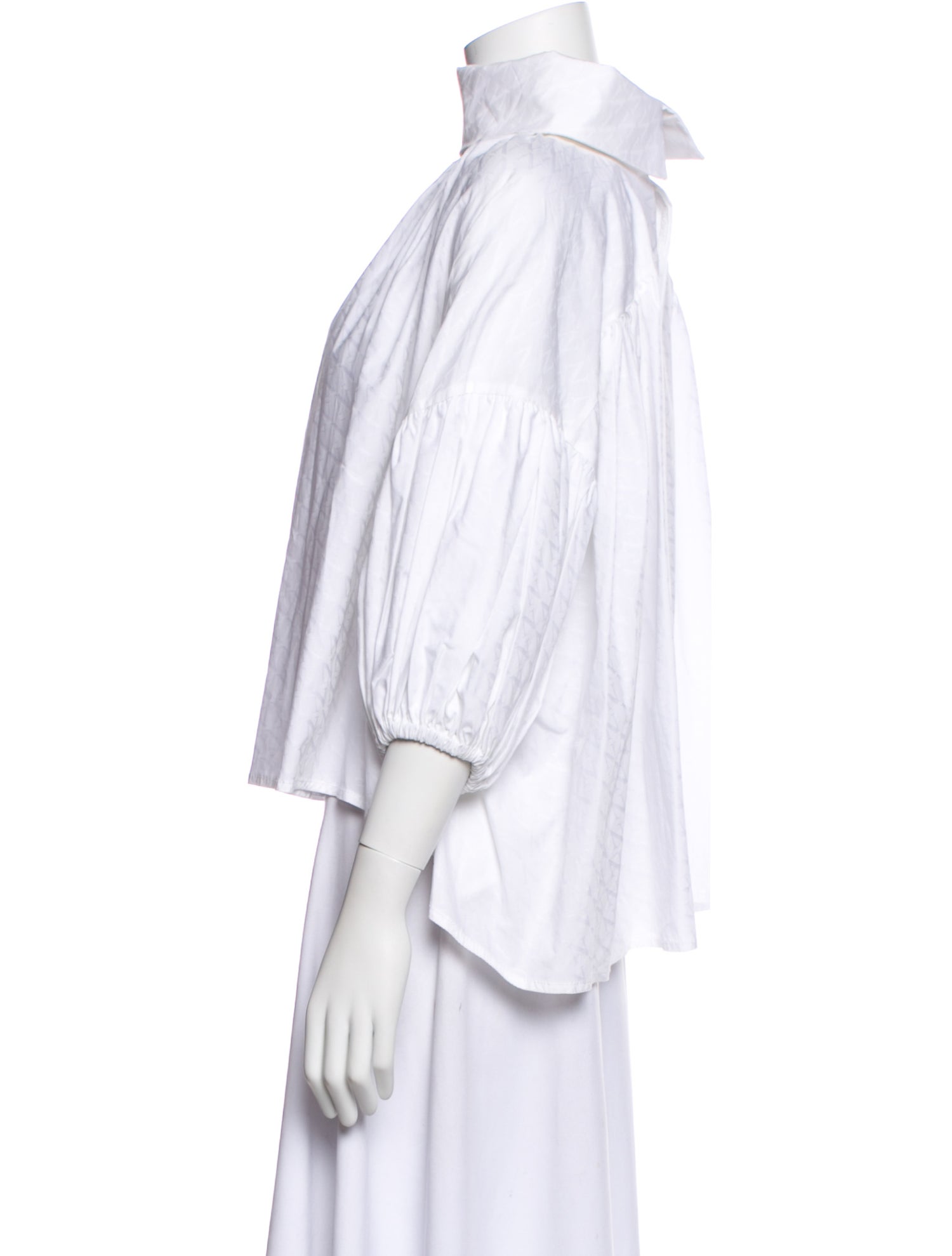 Nackiyé Three-Quarter Sleeve Blouse