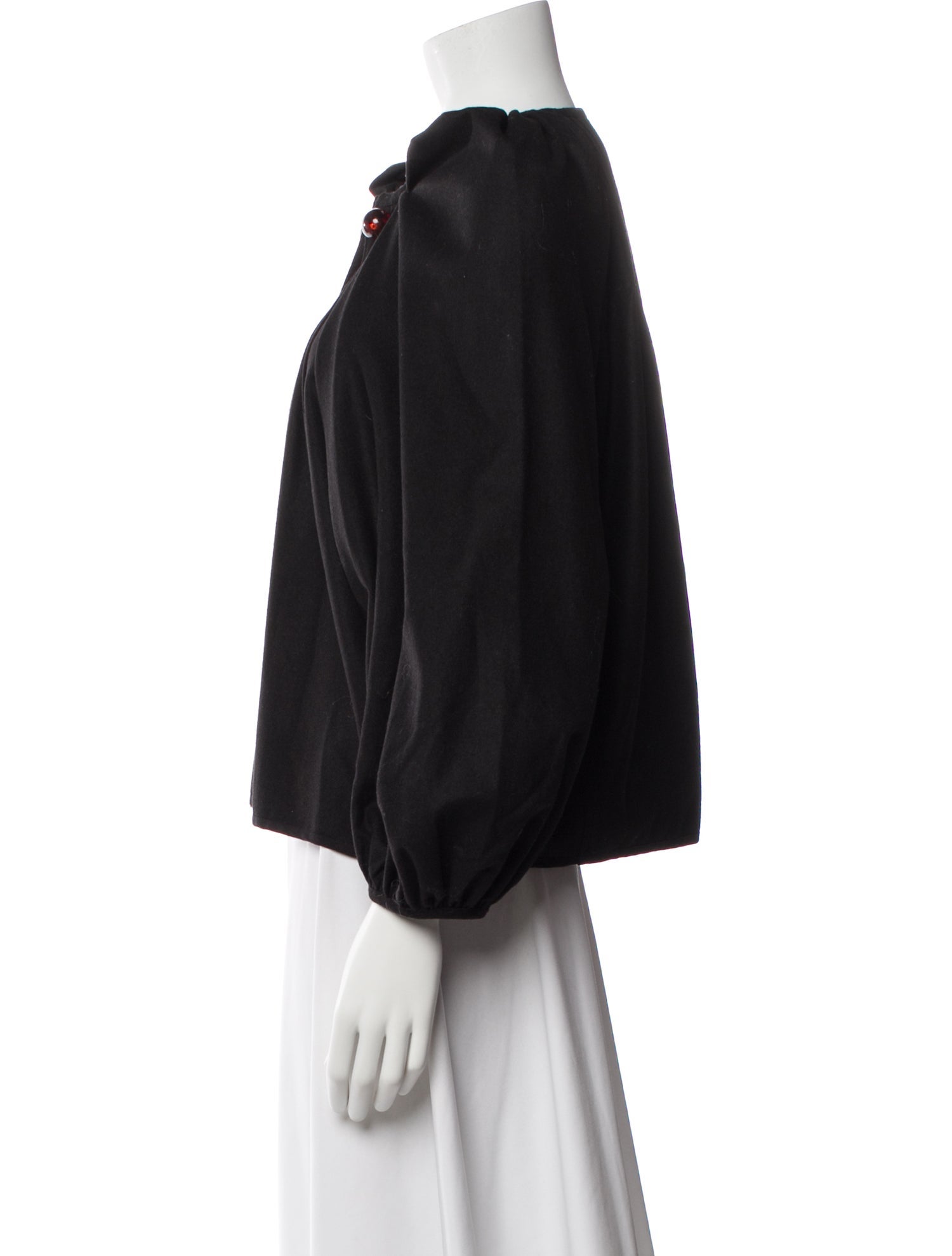 Nackiyé Wool Open Front Top