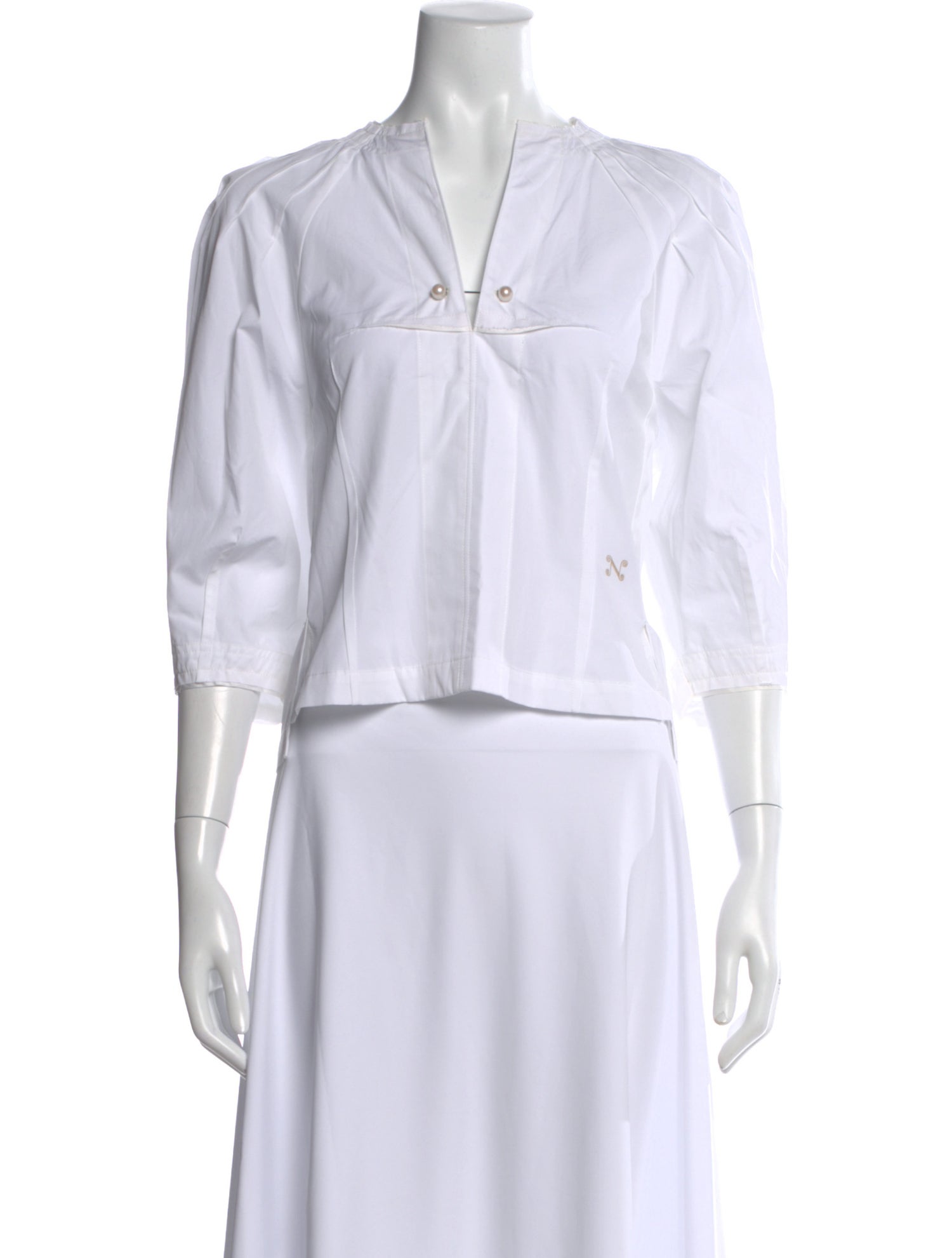 Nackiyé V-Neck Three-Quarter Sleeve Blouse