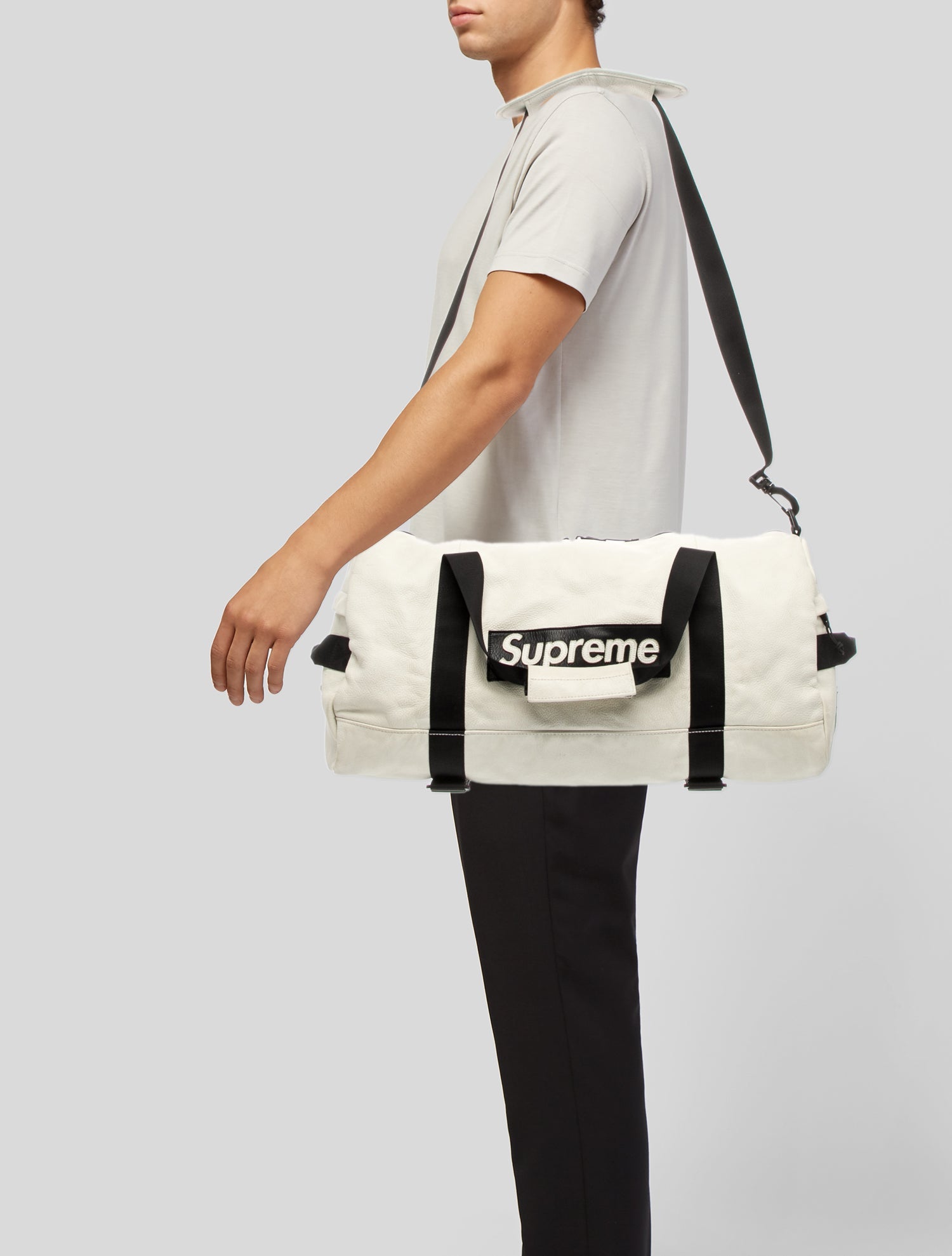 Supreme x Nike Leather Shoulder Bag