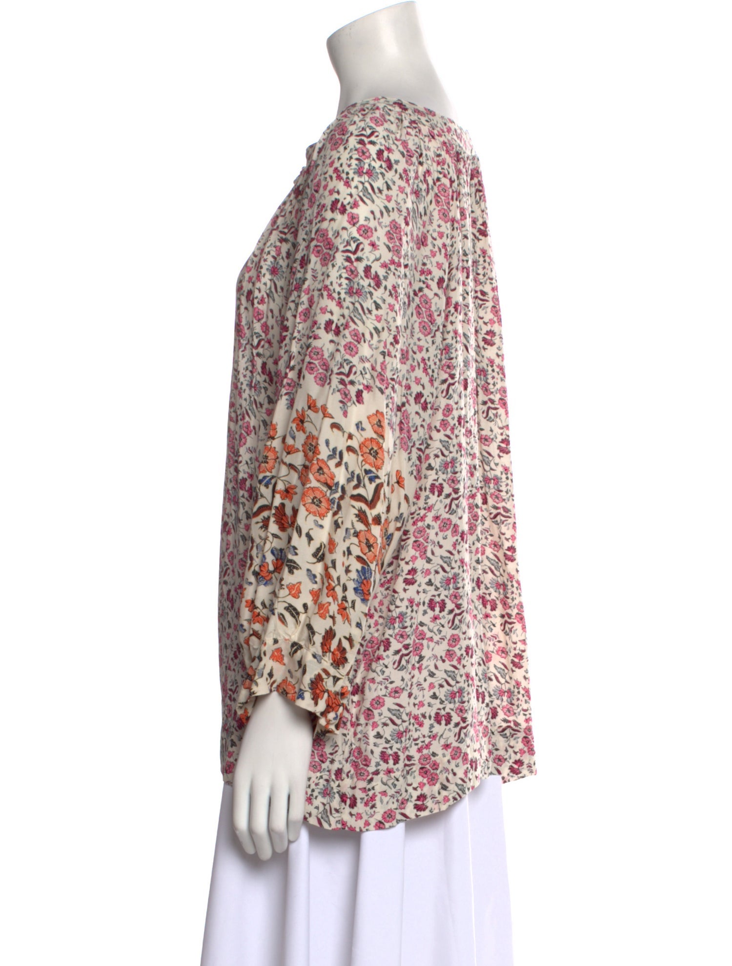 Natalie Martin Floral Print V-Neck Blouse