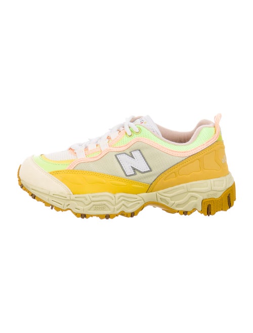 New Balance Colorblock Pattern Sneakers Green