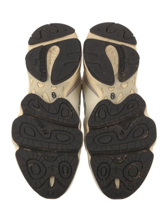 New Balance Mesh Printed Sneakers