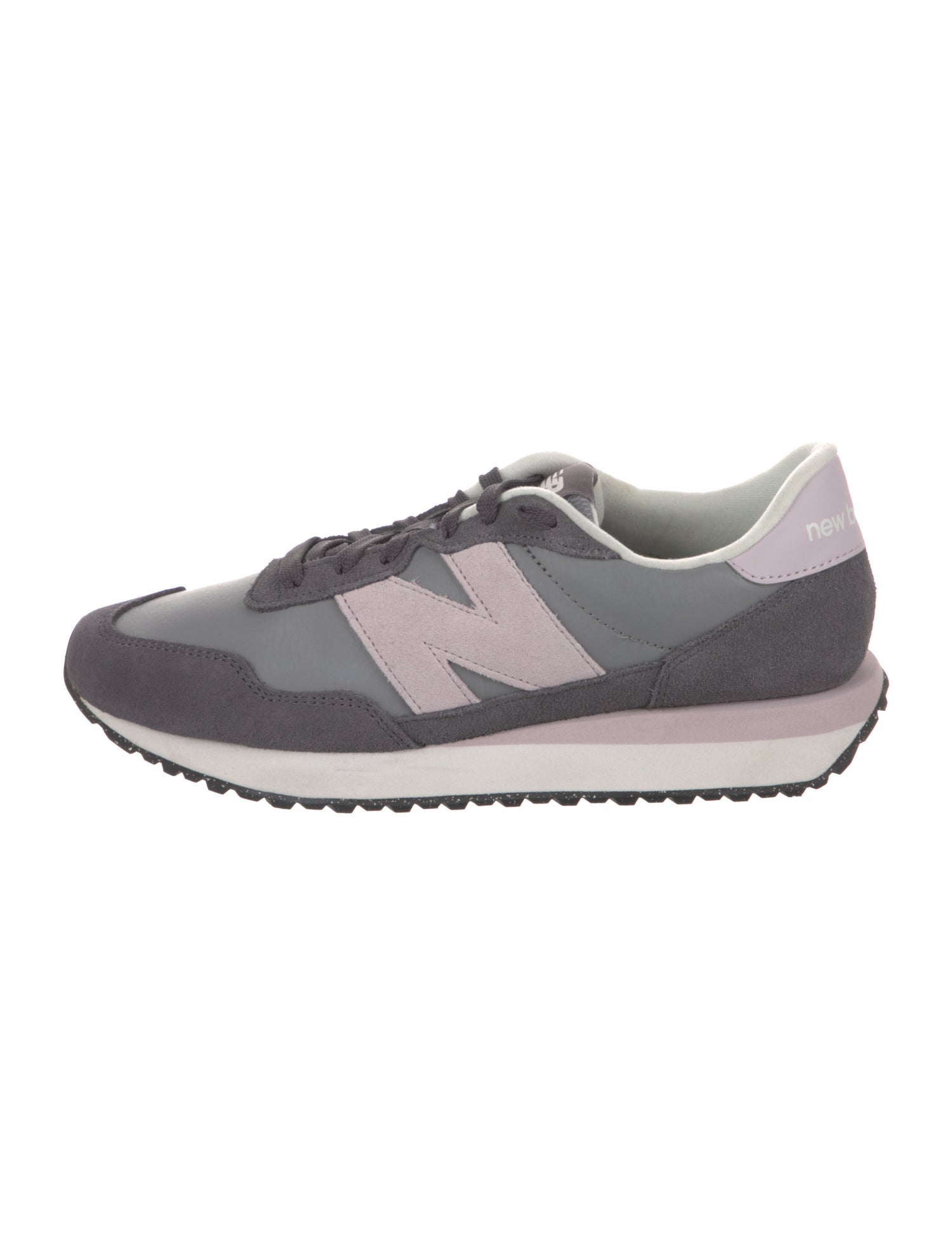 New Balance Suede Colorblock Pattern Athletic Sneakers