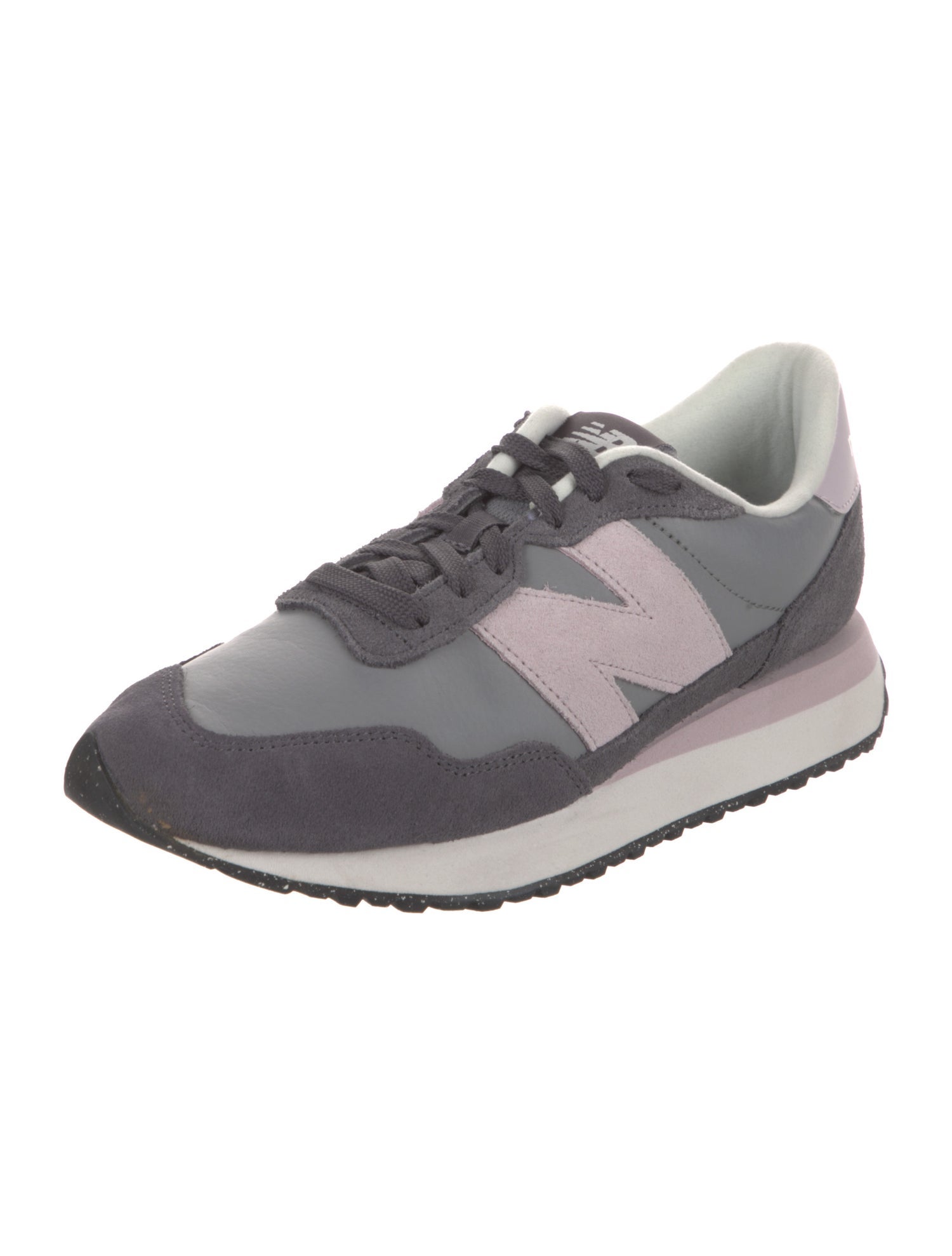 New Balance Suede Colorblock Pattern Athletic Sneakers