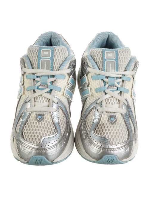 New Balance Boys' 1906R Little Kid Wide 'Silver Metallic Chrome Blue'