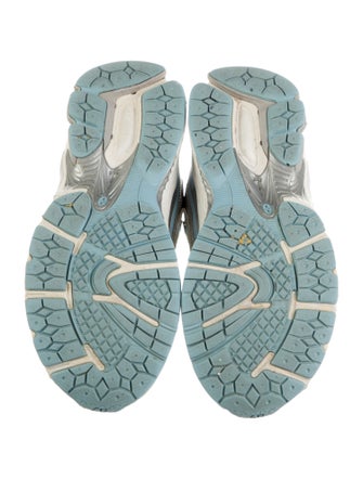 New Balance Boys' 1906R Little Kid Wide 'Silver Metallic Chrome Blue'