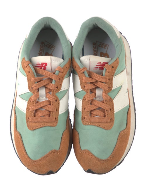 New Balance Suede Colorblock Pattern Athletic Sneakers